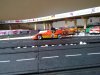 Hier die Neuen Strassenpfosten mit einem Porsche 936 Jägermeister